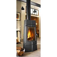 Печь-камин чугунный Invicta Chamane 14 в интерьере Амазонка бай фото  в Бресте