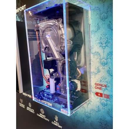 Конденсационный газовый котел Ariston GENUS ONE 35 в Бресте